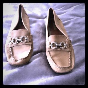Women's loafers